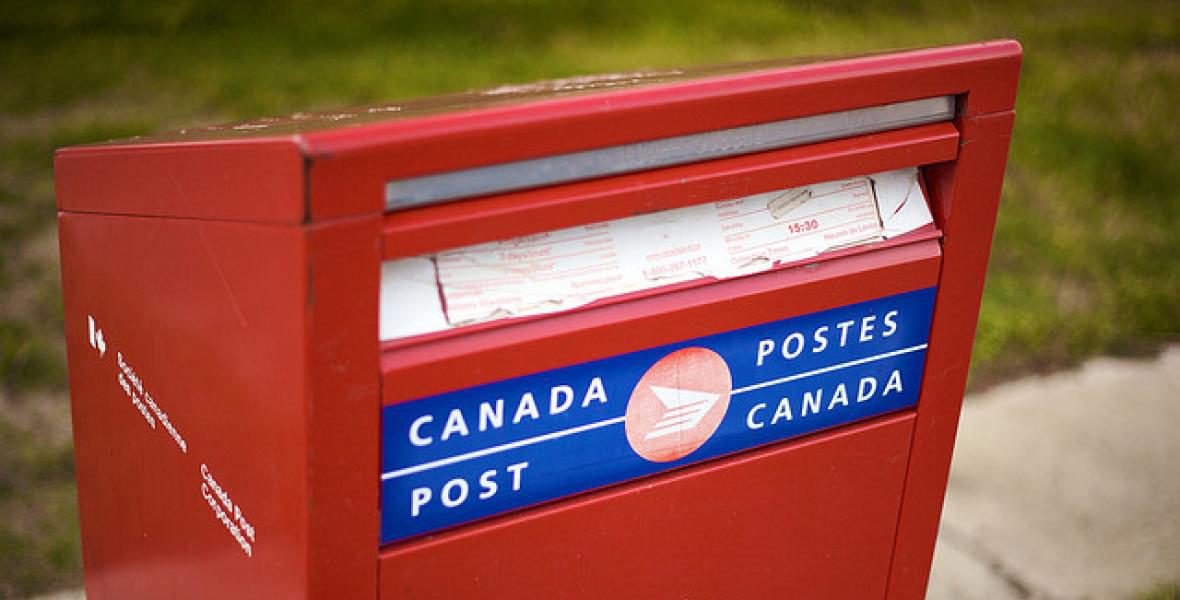 canada-post-mailbox